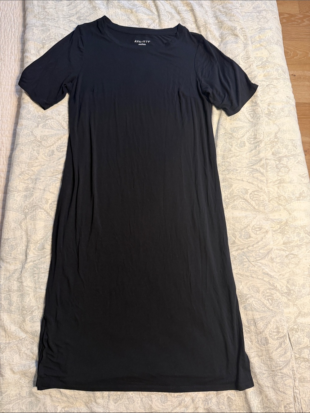 Ava & Viv Black Short-Sleeve Midi Shift Dress